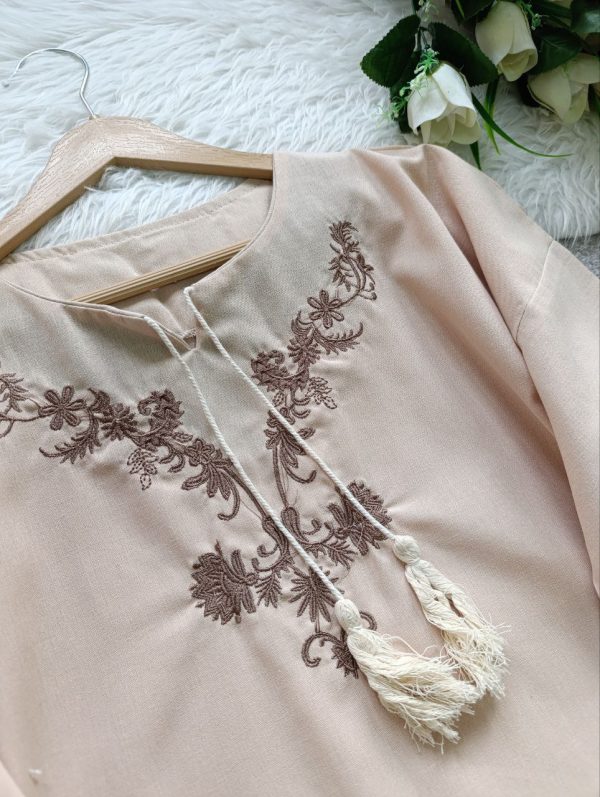 ست مانتو تونیک شلوار گلدوزی زنانه 687750 - Image 6