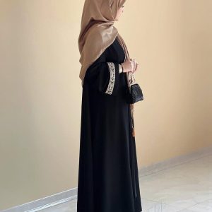 مانتو عبایی جلوباز مشکی