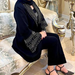 مانتو شلوار زنانه مجلسی و شیک ورساچ 437023