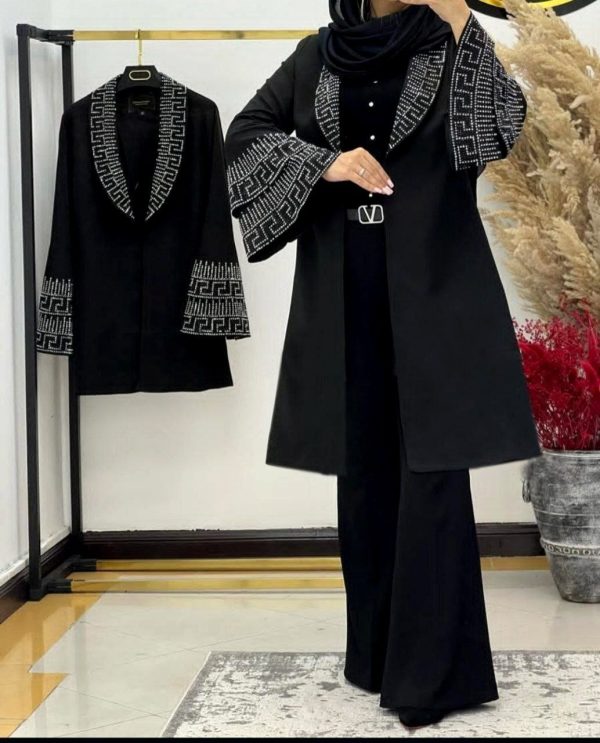 مانتو شلوار زنانه مجلسی و شیک ورساچ 437023
